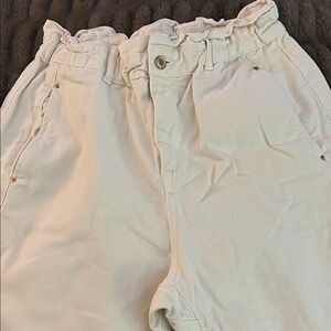 Zara Cream Boyfriend Jeans